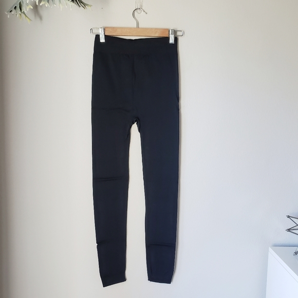 2/$20 High Rise Fleece Lined Leggings - Picture 4 of 10